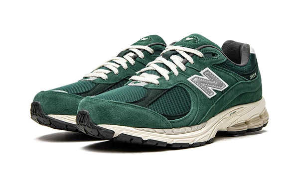 NB 2002R Suede Pack Forest Green